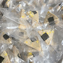 Handcrafted Pet Sushi Triangles – 10-Pack, Fresh Chicken, Salmon & Veggie Dog Treats, No Additives, Perfect for Meal Toppers, Training Rewards, and Decoration