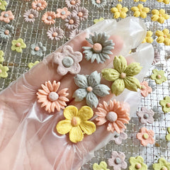 Handcrafted Chicken & Cheese Pet Donuts – 10-Pack, 100% Natural, No Additives, Fresh Ingredients – Perfect for Meal Toppers or Training Treats