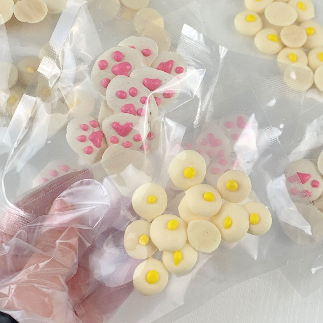 Handcrafted Goat Milk "Fried Eggs" – High Protein, Low Fat – Cat Paw &amp; Egg Shapes – 20 Packs (10-18 Pieces per Pack) – No Additives, Great Training Reward Treats